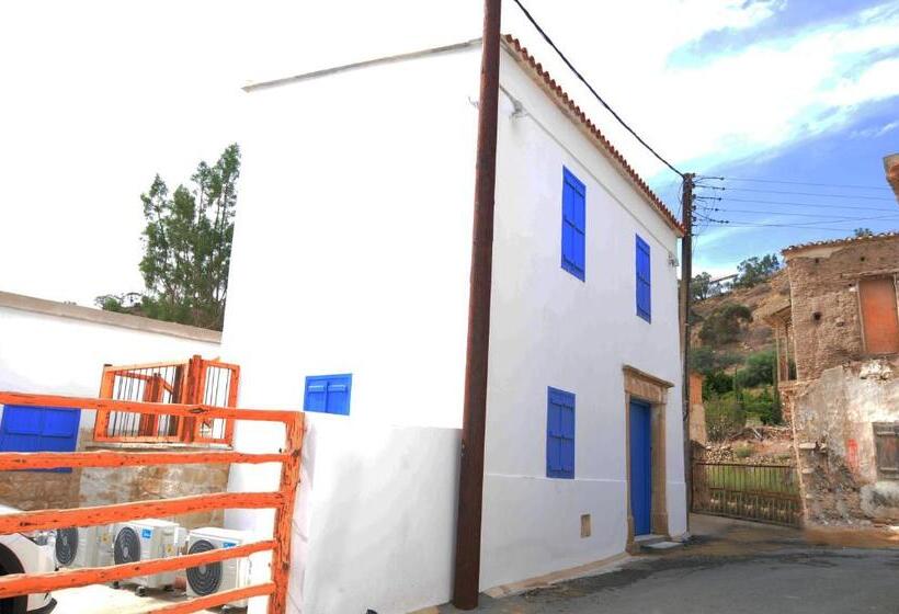 호텔 Lithos Studios