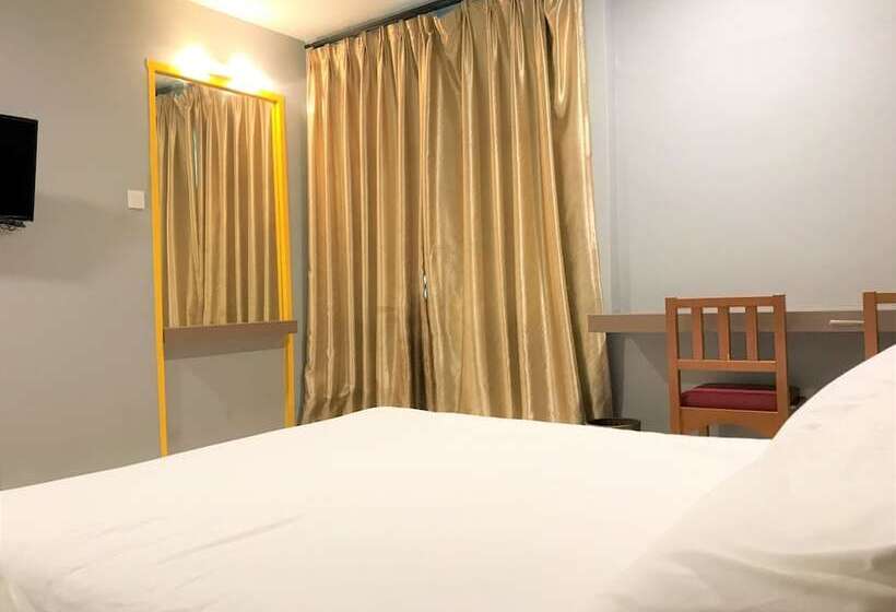 호텔 Oyo 434 Marbella