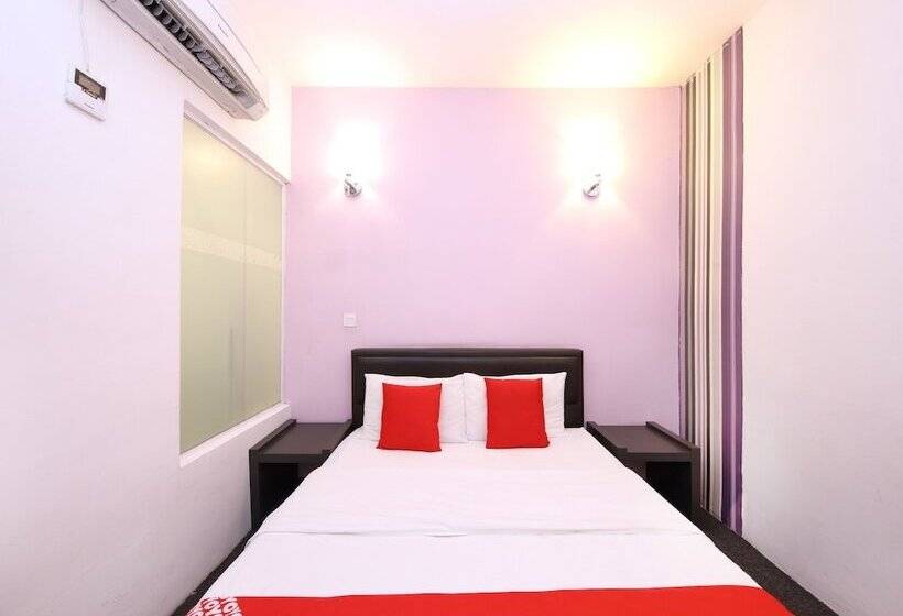 فندق Oyo 442 Marvelton