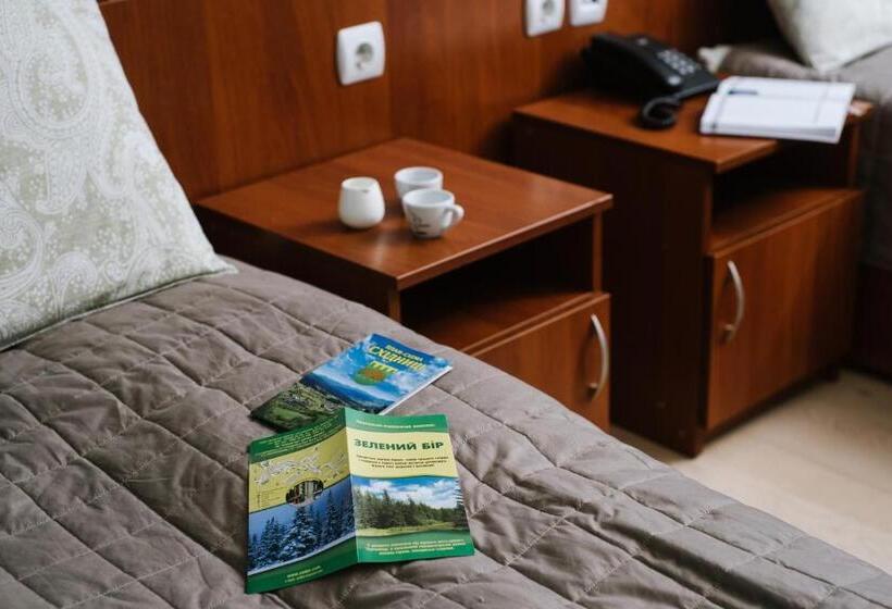 هتل Zelenyy Bir