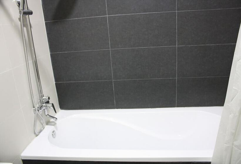 مُتل Nest Dayrooms