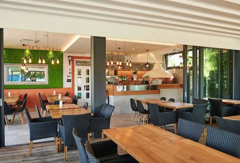 پانسیون Hiša Ančka, Boutique Hotel & Maja Rooms