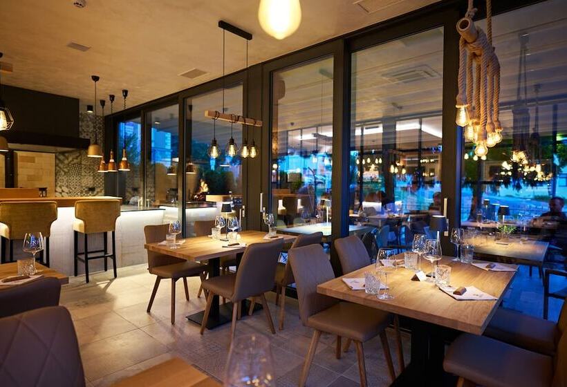 پانسیون Hiša Ančka, Boutique Hotel & Maja Rooms