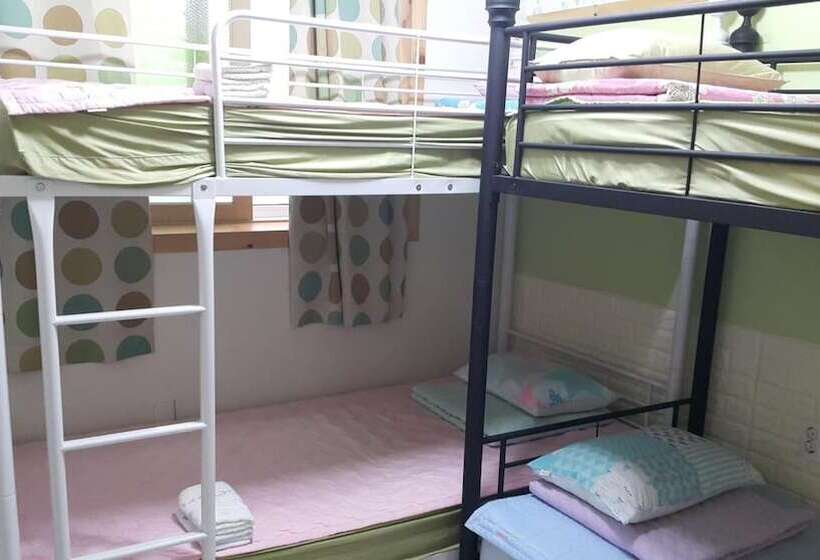 Пансион Kangguan Guesthouse