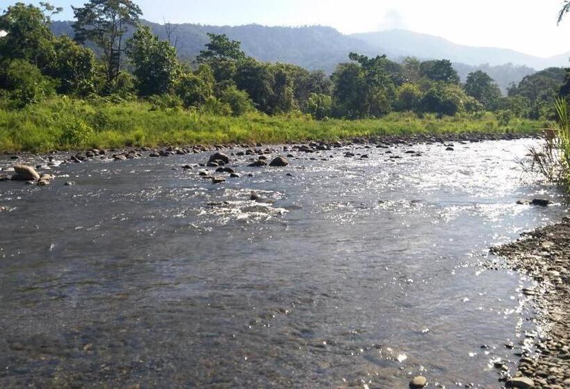 پانسیون Karandi Hostel