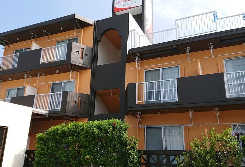 Yenn's Marina Inn Zamami Condominium