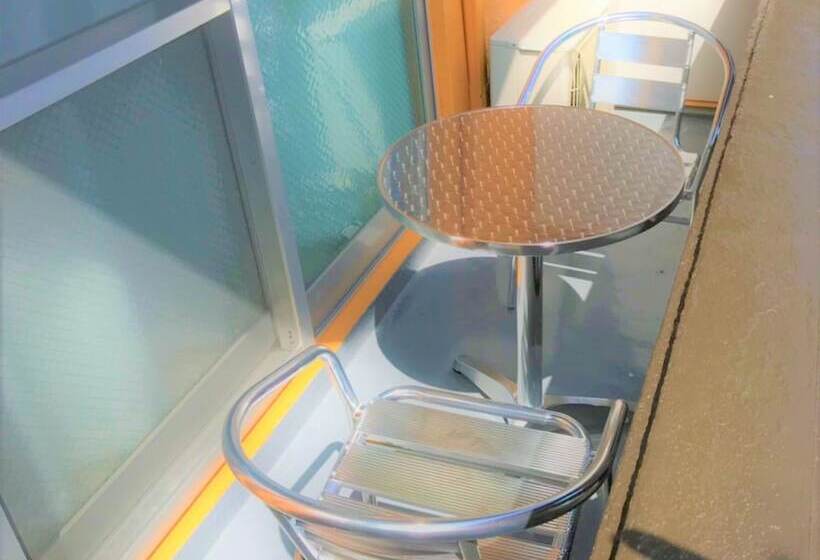 Yenn's Marina Inn Zamami Condominium