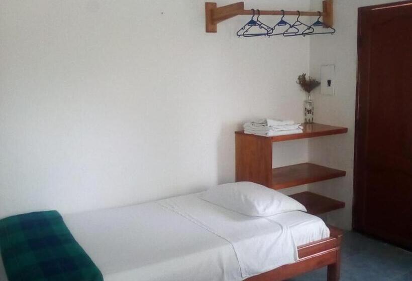 הוסטל Hospedaje Sarita