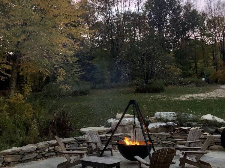 فندق صغير Seesaw's Lodge