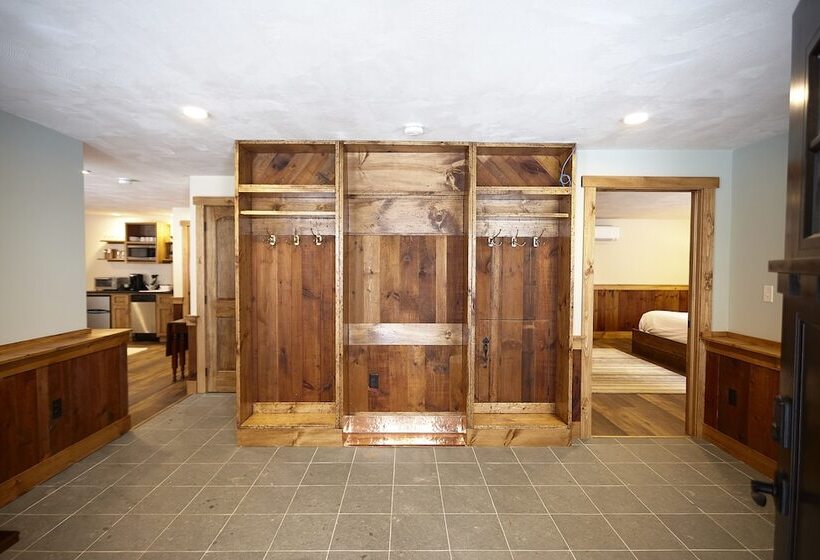 فندق صغير Seesaw's Lodge