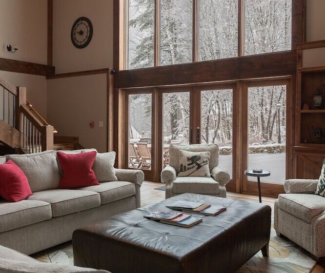 فندق صغير Seesaw's Lodge