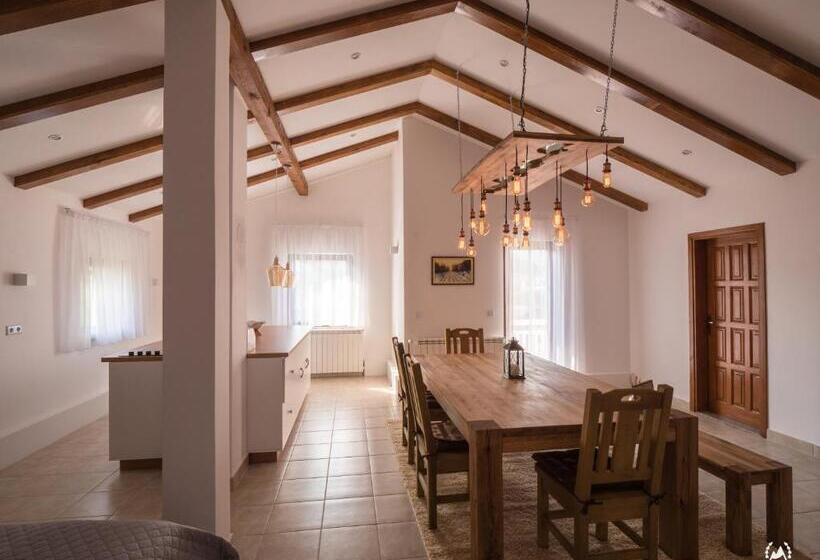 Bergkranc Hotel & Resort