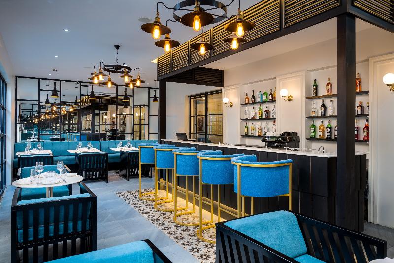 هتل Blanc Smith Residence