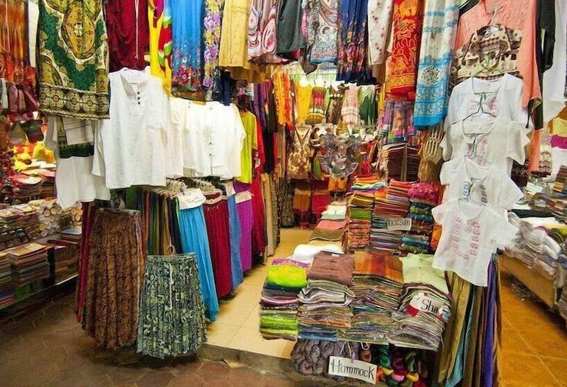 هتل Blanc Smith Residence