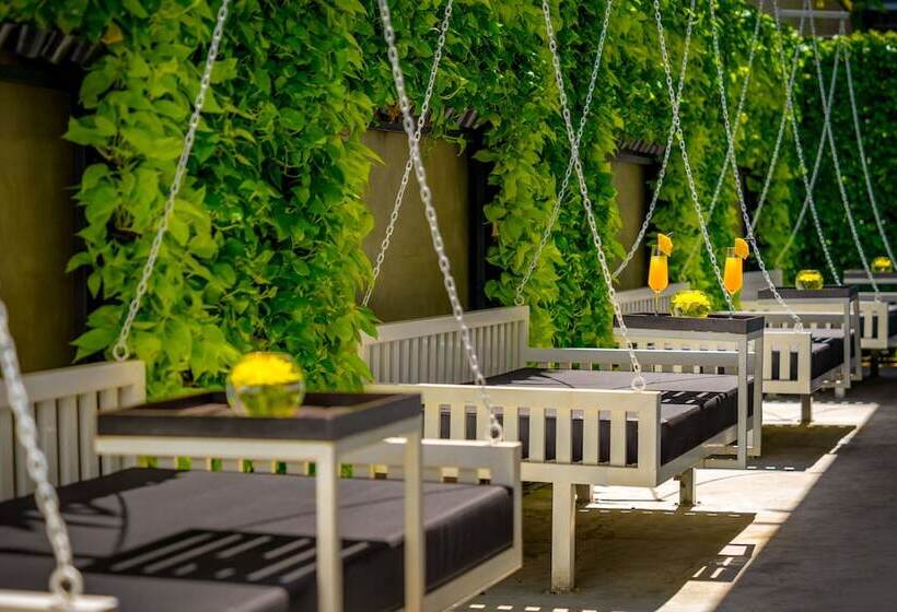 هتل Blanc Smith Residence