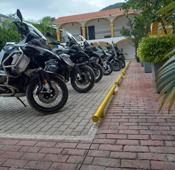 فندق Casa Blanca