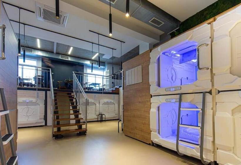 מלון כמוסות Area24|7 Europaplatz