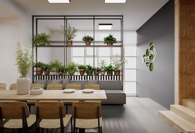 מלון כמוסות Area24|7 Europaplatz