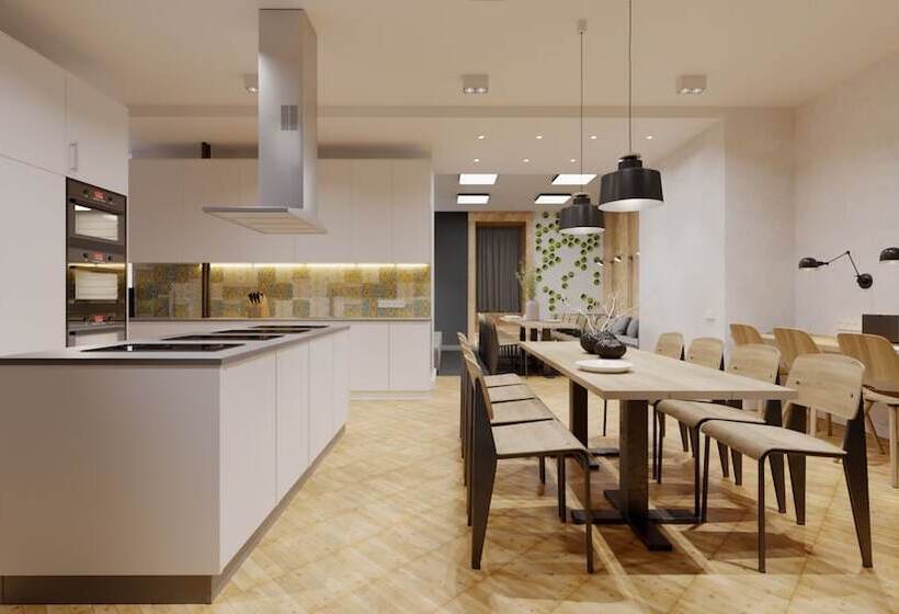 מלון כמוסות Area24|7 Europaplatz