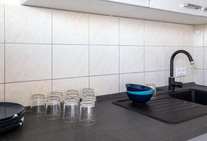 מלון כמוסות Area24|7 Europaplatz