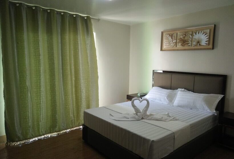 Meaco Royal Hotel   Batangas City