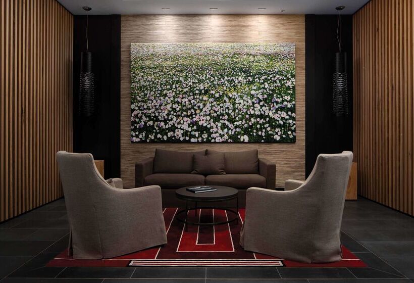 هتل Rydges Wellington Airport