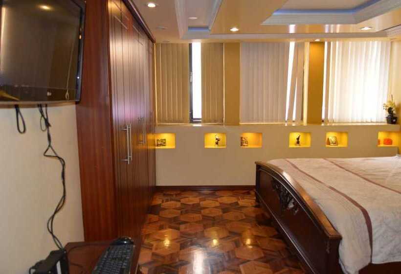 فندق Hostel Santiago De Latacunga