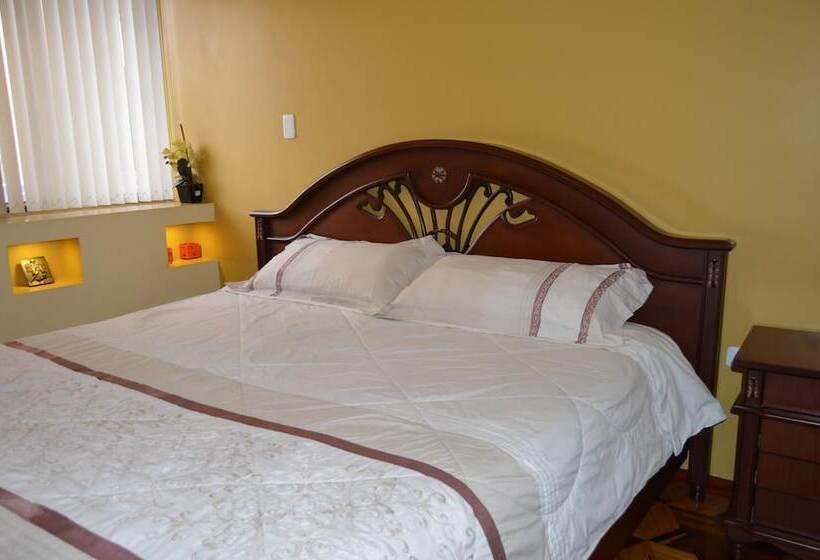 فندق Hostel Santiago De Latacunga