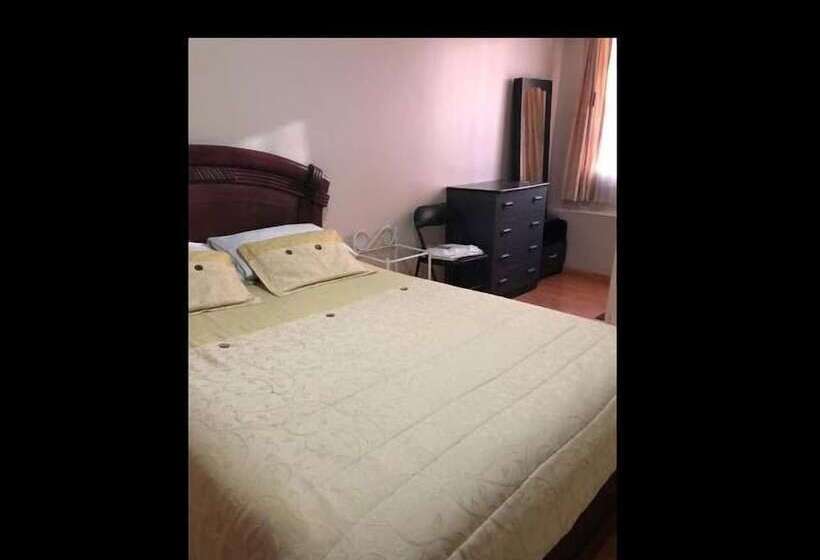 فندق Hostel Santiago De Latacunga