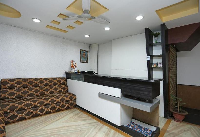 Oyo 10515 Hotel Vishnu Villas