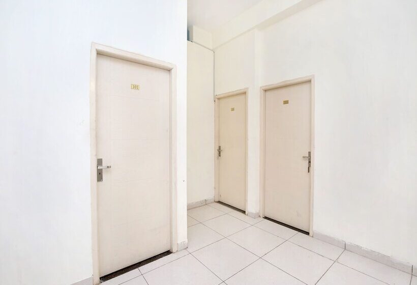 Oyo 16695 Hotel Sun View