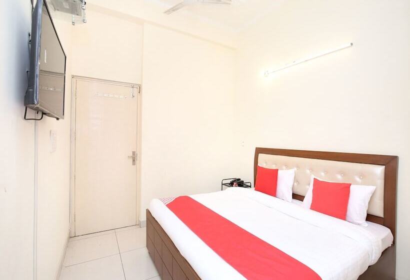 Oyo 16695 Hotel Sun View