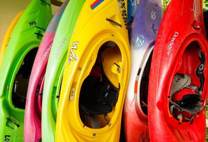 پانسیون Hostal Pakay