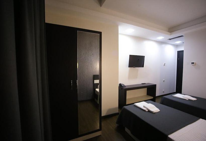 بنسيون West Tower