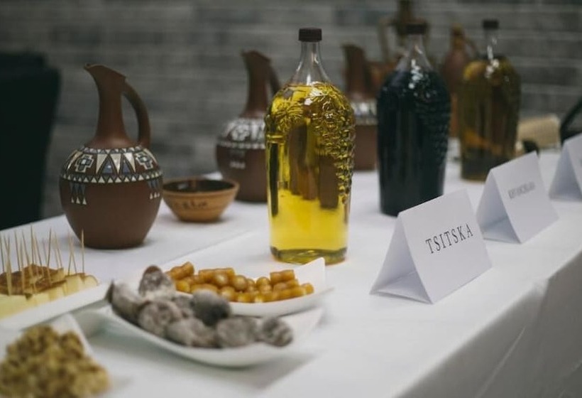 پانسیون West Tower