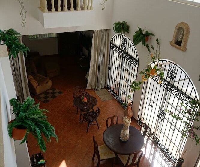 Baoba Breeze Bed & Breakfast  Beachfront Paradise