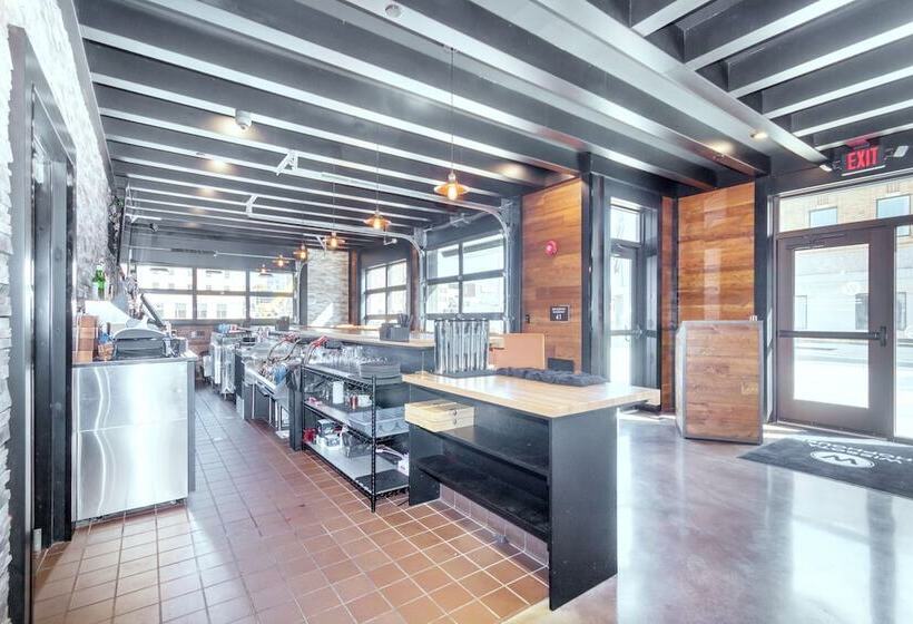 Cobblestone Hotel & Suites   Janesville