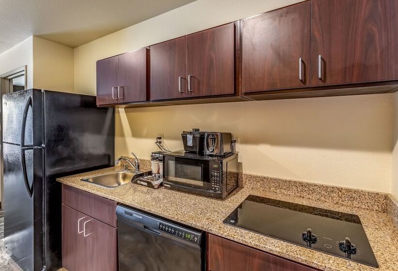 فندق Cobblestone Inn & Suites  Fairfield Bay