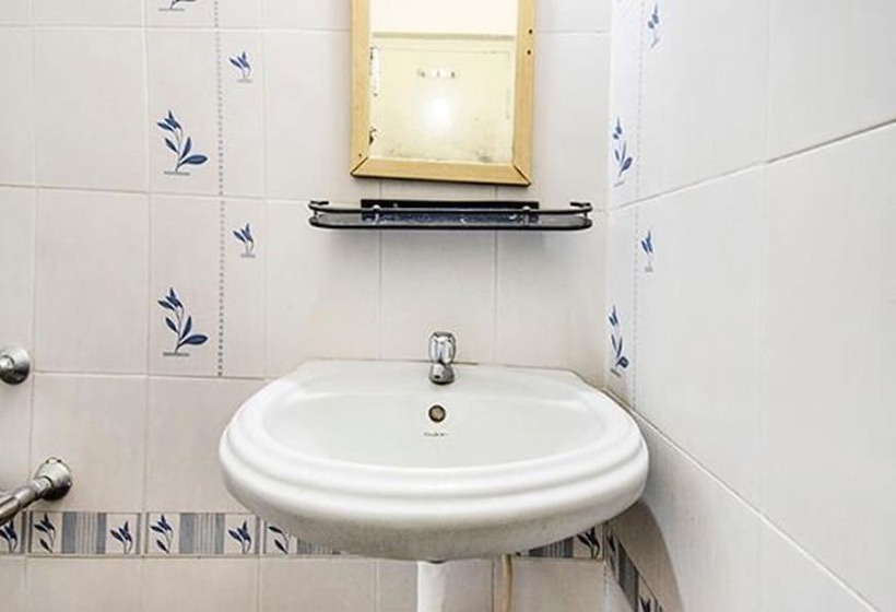 Fabhotel Aditya Yatri Nivas   Nr Tirupati Railway Station