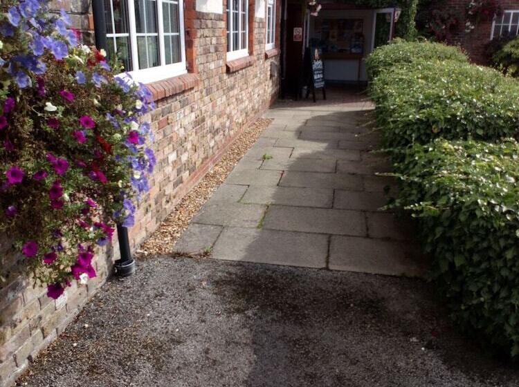 Ferns Hotel/palms Leisure