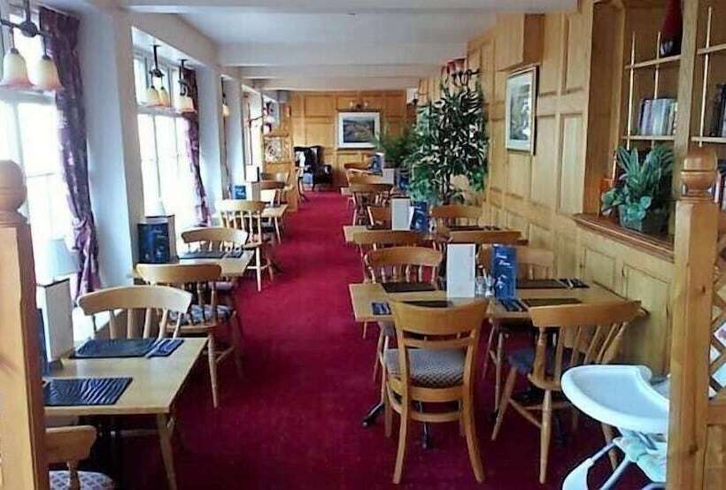 Ferns Hotel/palms Leisure