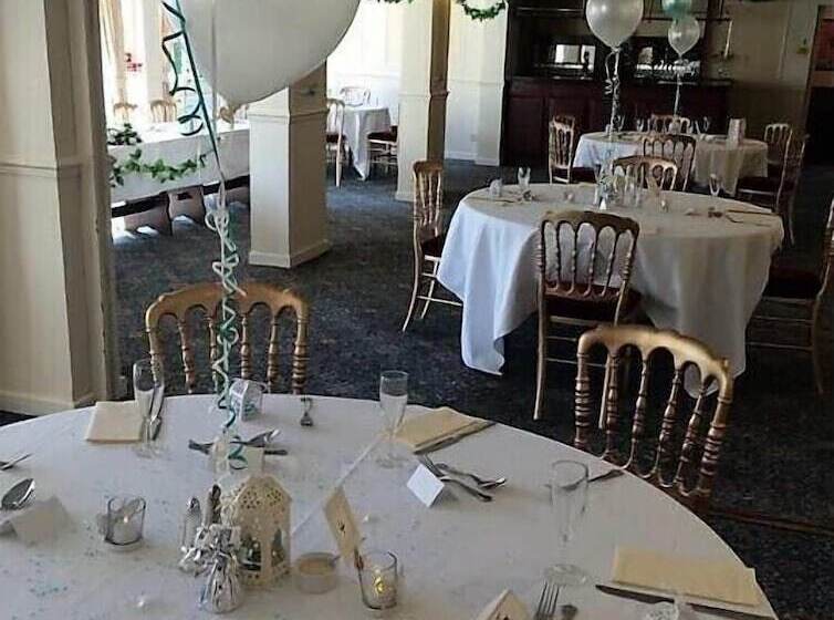 Ferns Hotel/palms Leisure