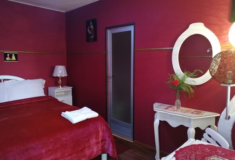 هتل Gran Copacabana Hostal