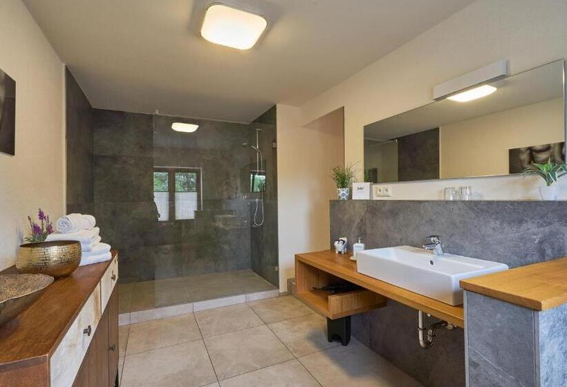 Отель Hofgut Held