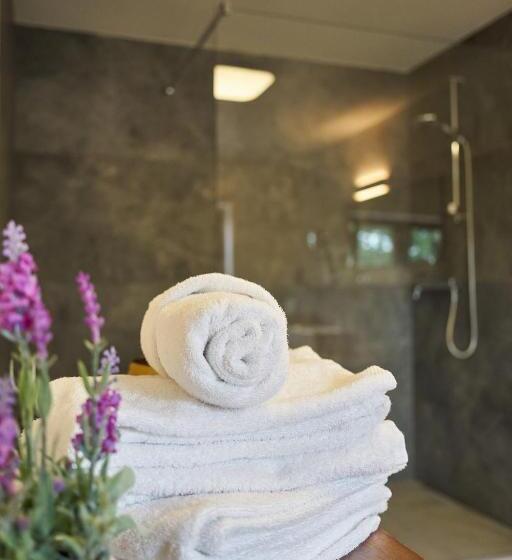 Отель Hofgut Held