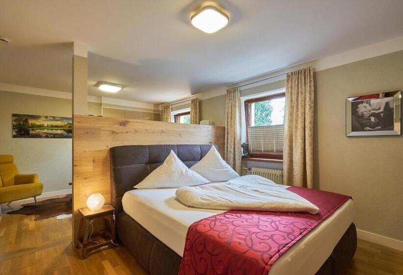 Отель Hofgut Held