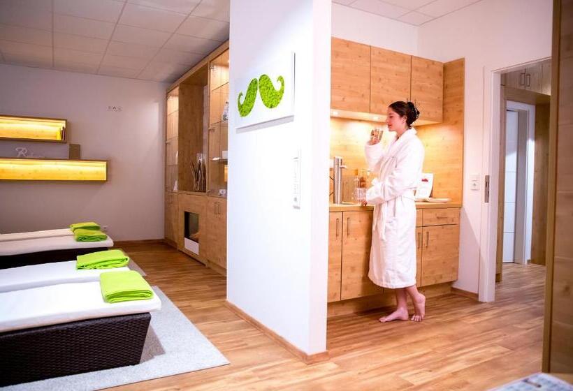 בית מלון כפרי Plus Punkt Private Spa