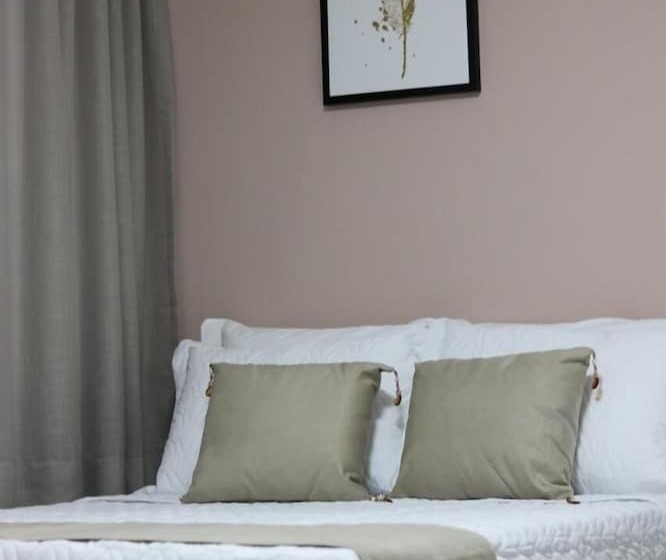 בית מלון כפרי San Remo