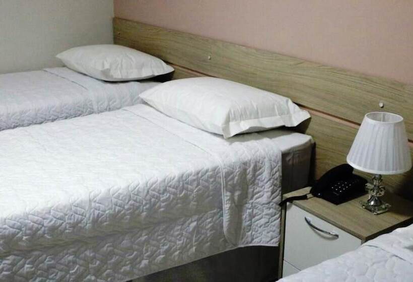 בית מלון כפרי San Remo