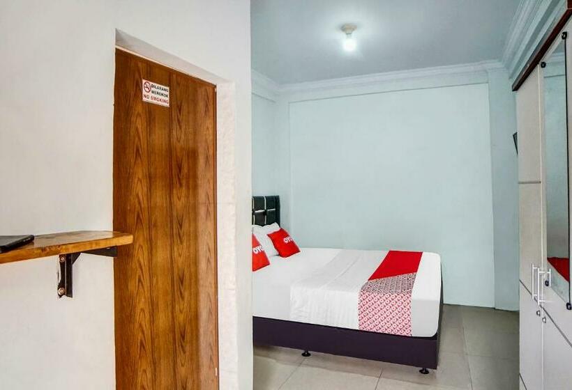 펜션 Roemah Gebang